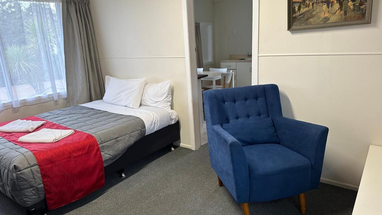 Touchwood Motor Inn & Inner City Camping Ground Auckland Extérieur photo