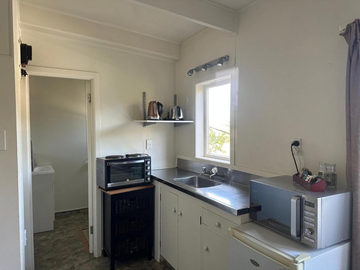 Touchwood Motor Inn & Inner City Camping Ground Auckland Extérieur photo